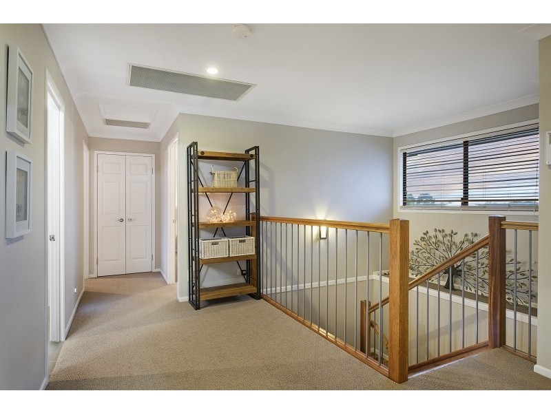1 Wombat Place, North Lakes QLD 4509