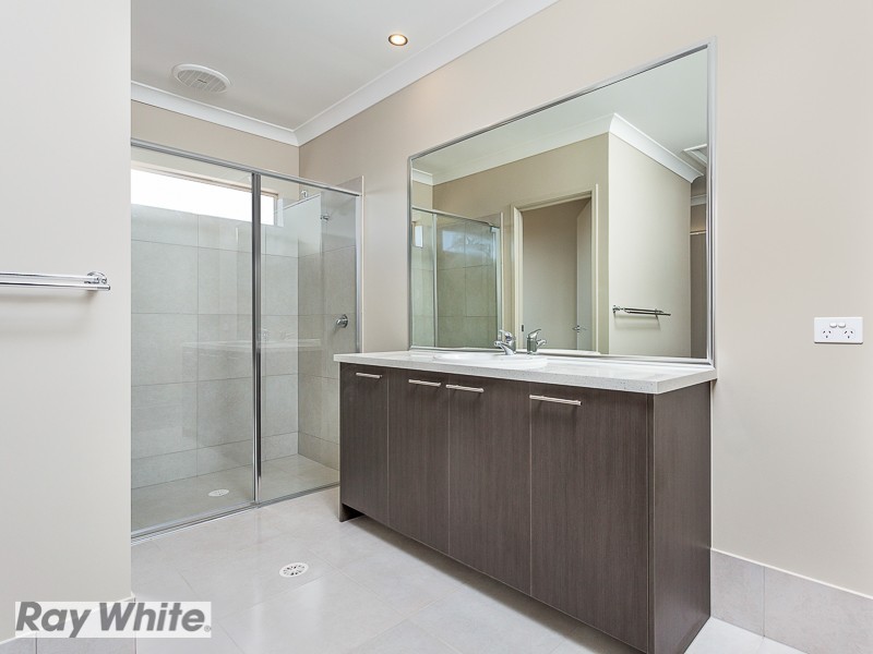 45 Birkdale Street, North Lakes QLD 4509