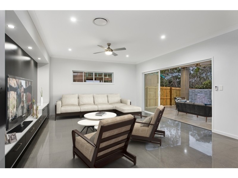 31 Hotham Close, North Lakes QLD 4509