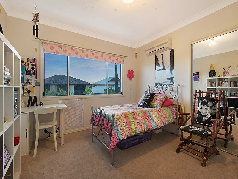 2 Pampling Court, North Lakes QLD 4509