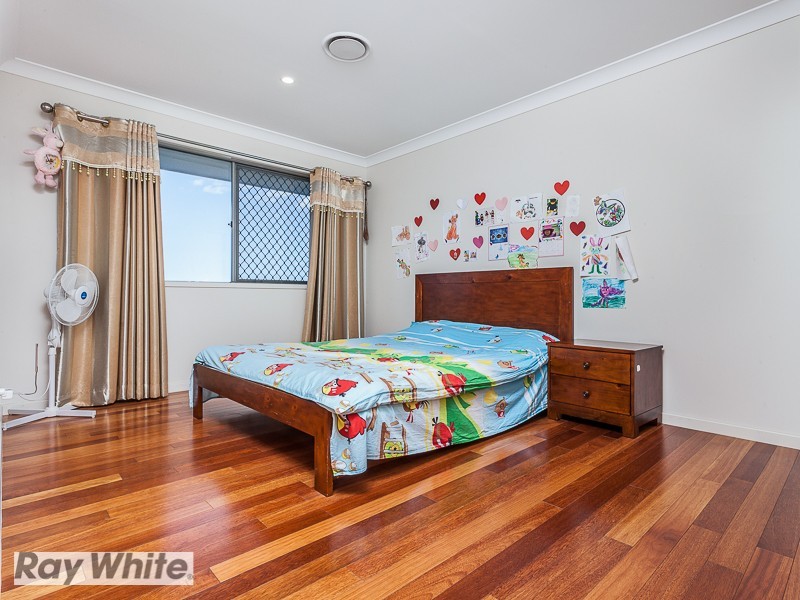 7 Dunes Crescent, North Lakes QLD 4509