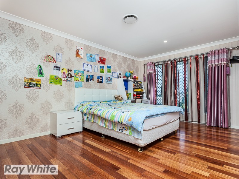 7 Dunes Crescent, North Lakes QLD 4509