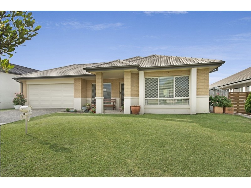 8 Wallaby Street, North Lakes QLD 4509