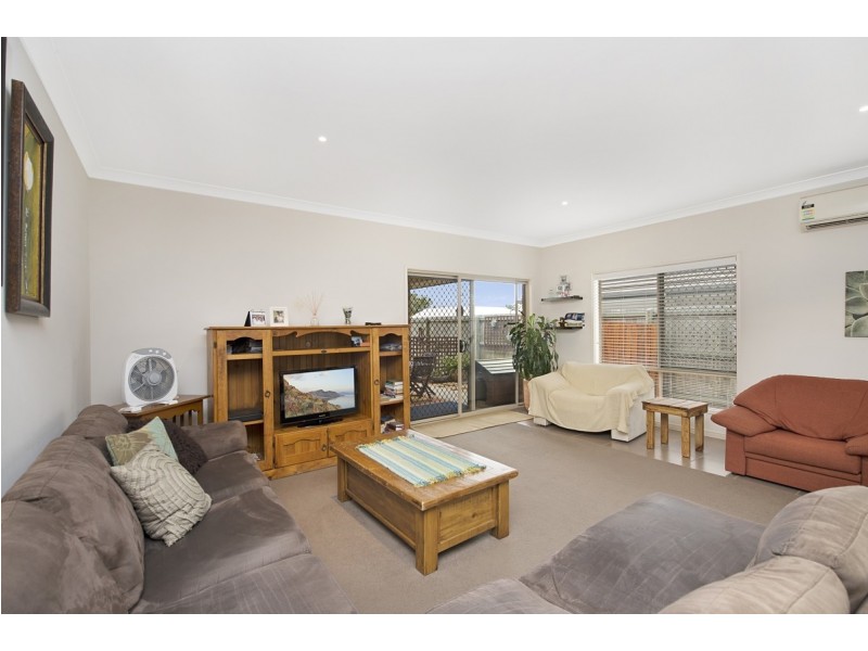 8 Wallaby Street, North Lakes QLD 4509