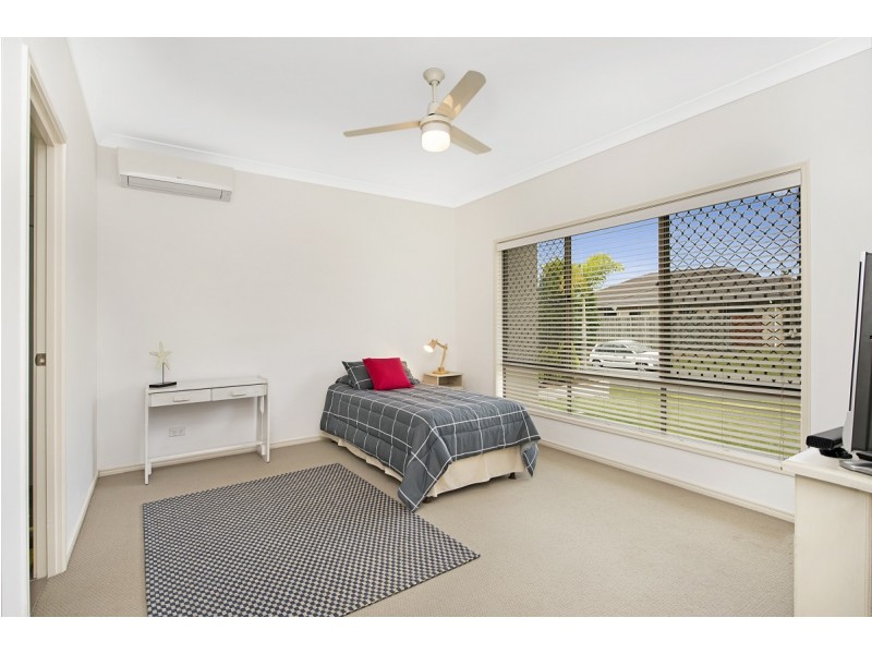 8 Wallaby Street, North Lakes QLD 4509