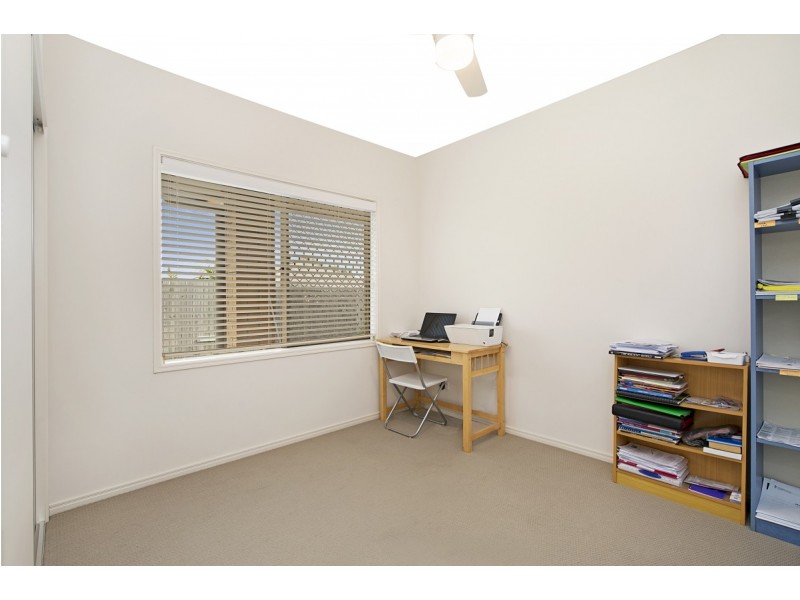 8 Wallaby Street, North Lakes QLD 4509