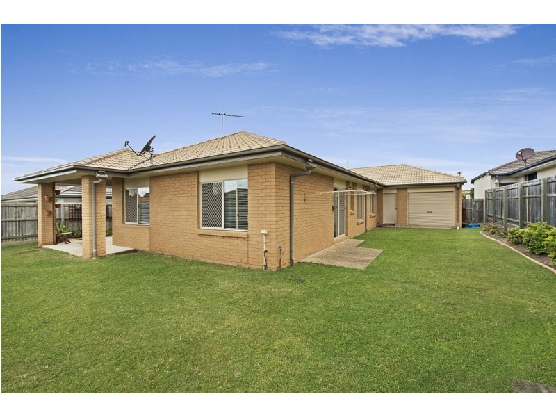 8 Wallaby Street, North Lakes QLD 4509
