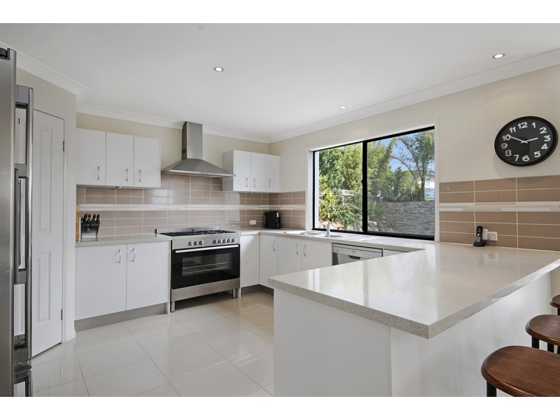 11 Denis Street, Murrumba Downs QLD 4503