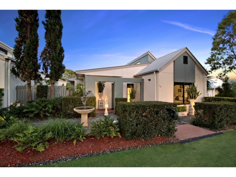 16 Pinnock Crescent, North Lakes QLD 4509