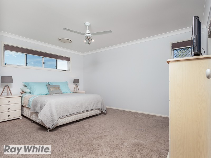 6 Nina Crescent, North Lakes QLD 4509