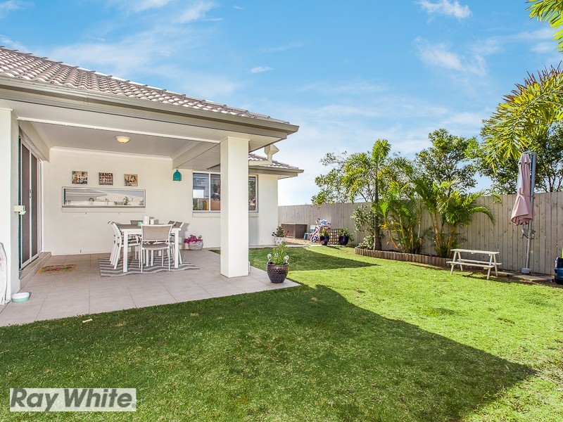 6 Nina Crescent, North Lakes QLD 4509