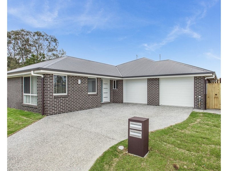 1/3 Celebration Crescent, Griffin QLD 4503