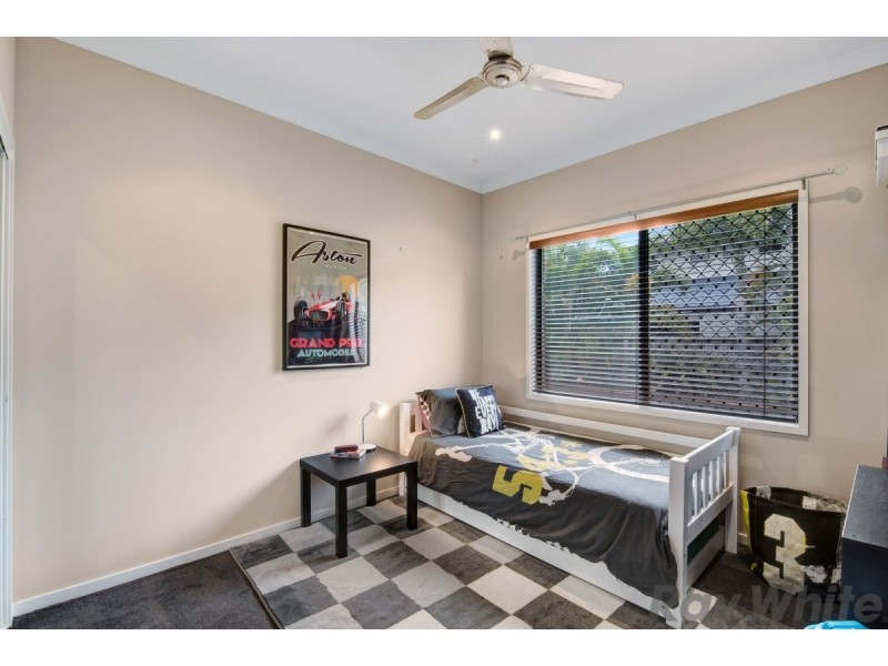 10 Kurrajong Circuit, North Lakes QLD 4509