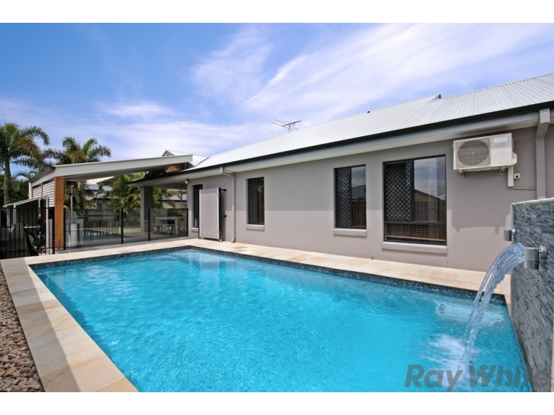 10 Kurrajong Circuit, North Lakes QLD 4509