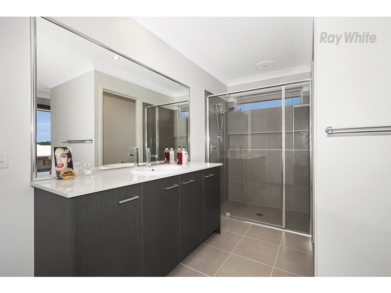 14 Edmund Circuit, North Lakes QLD 4509