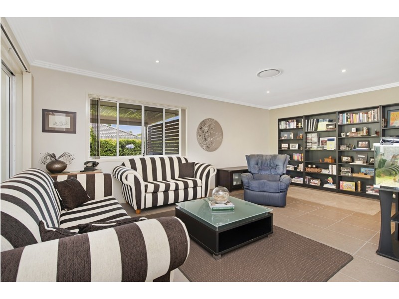 12 Silkpod Court, North Lakes QLD 4509