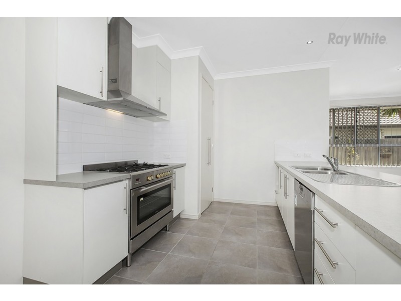 23 Kowari Crescent, North Lakes QLD 4509