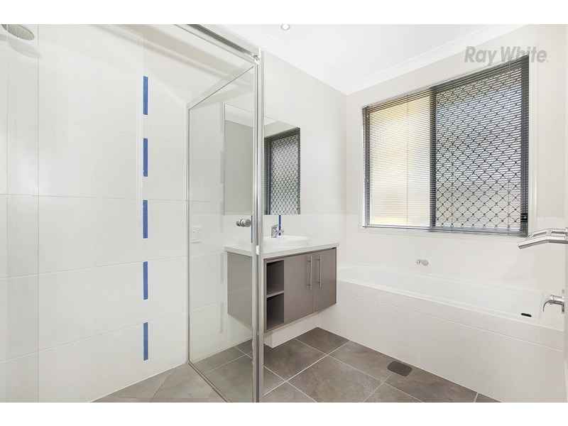 23 Kowari Crescent, North Lakes QLD 4509