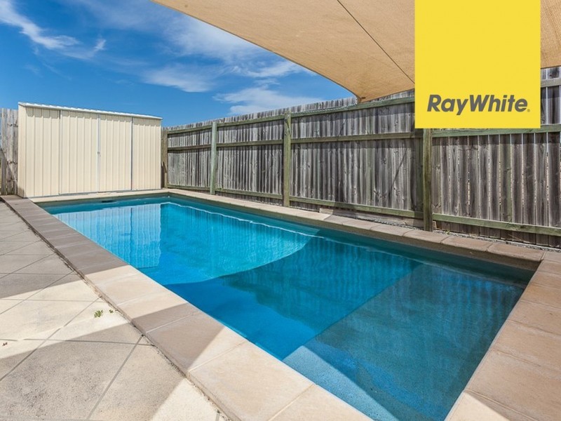 14 Rawlins Crescent, North Lakes QLD 4509