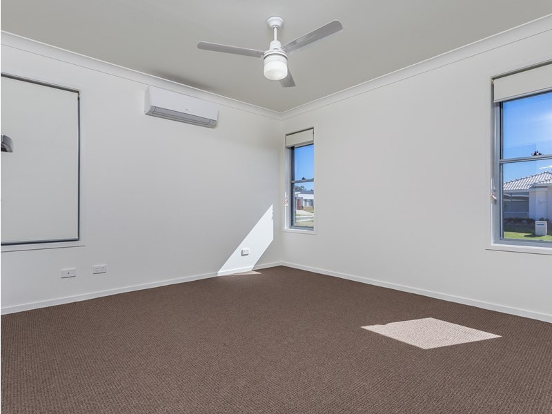 15 Stillwater Street, Mango Hill QLD 4509