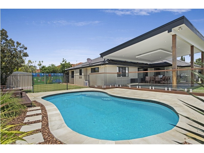 14 Turnstone Circuit, North Lakes QLD 4509