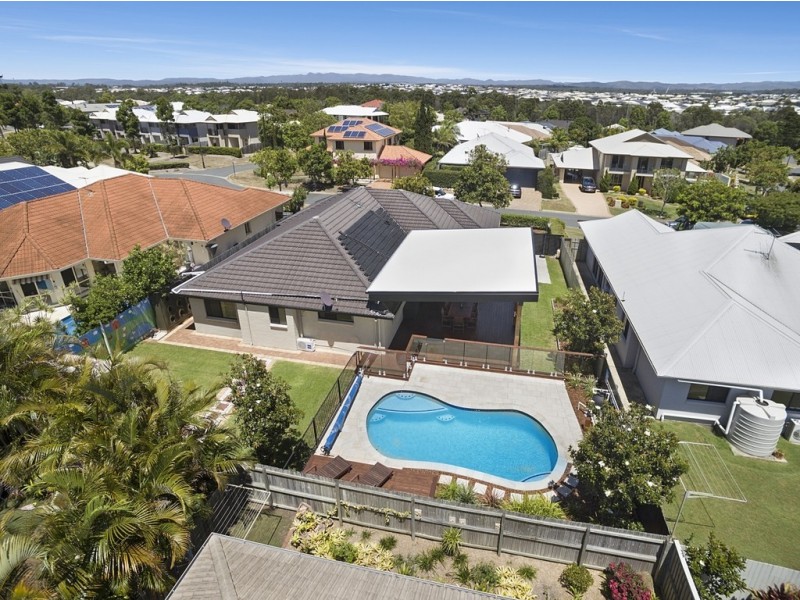 14 Turnstone Circuit, North Lakes QLD 4509