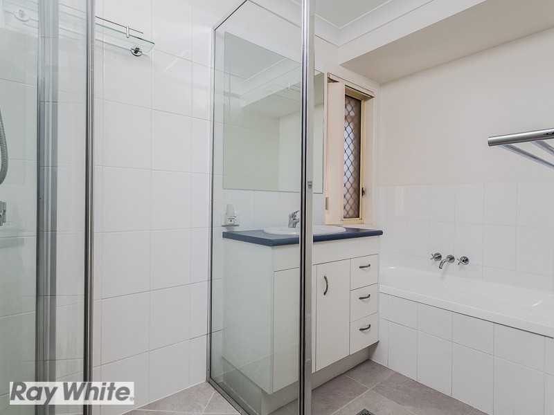 11 Northampton Court, Kallangur QLD 4503