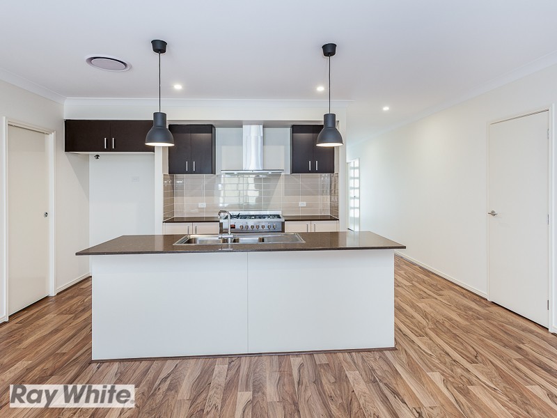 111 Campbell Drive, Mango Hill QLD 4509