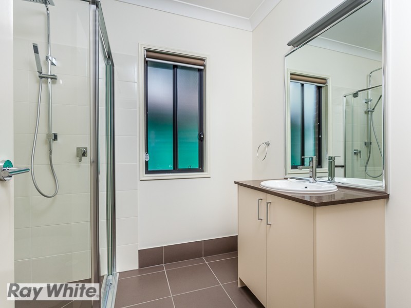 111 Campbell Drive, Mango Hill QLD 4509