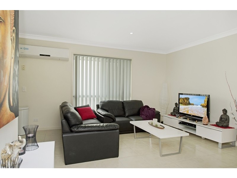 147 Nicklaus Parade, North Lakes QLD 4509