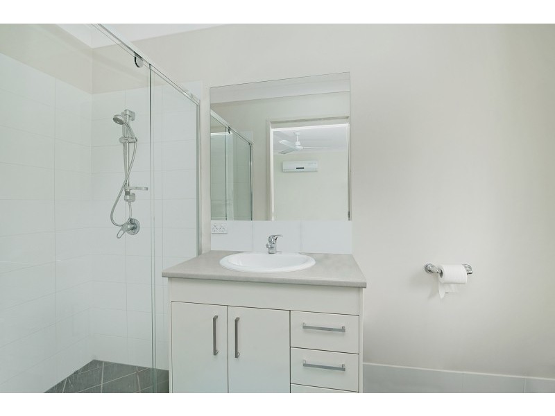 147 Nicklaus Parade, North Lakes QLD 4509