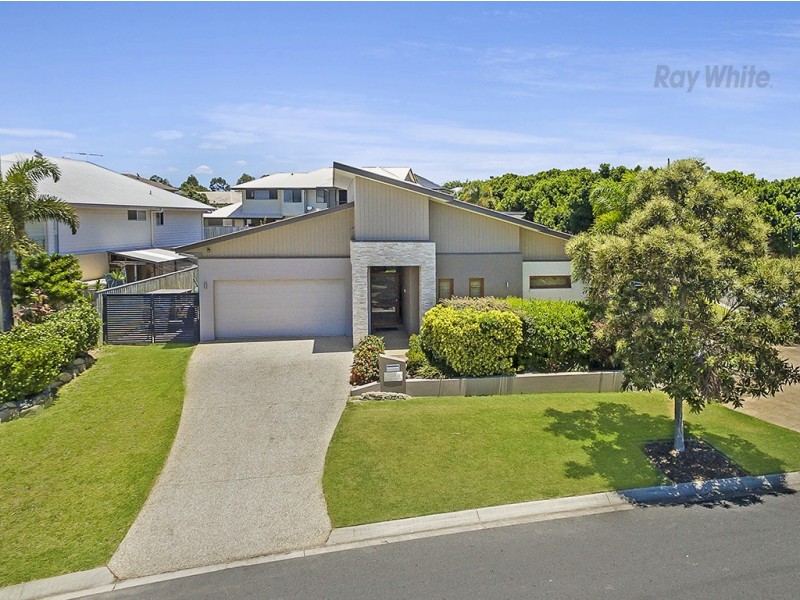 30 Nicklaus Parade, North Lakes QLD 4509