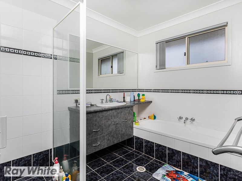 5 Atthow Street, North Lakes QLD 4509