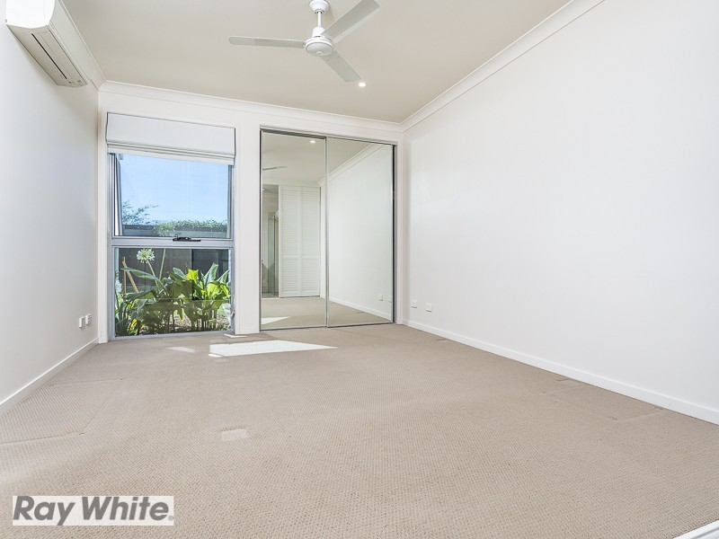 6 Brooklyn Close, North Lakes QLD 4509