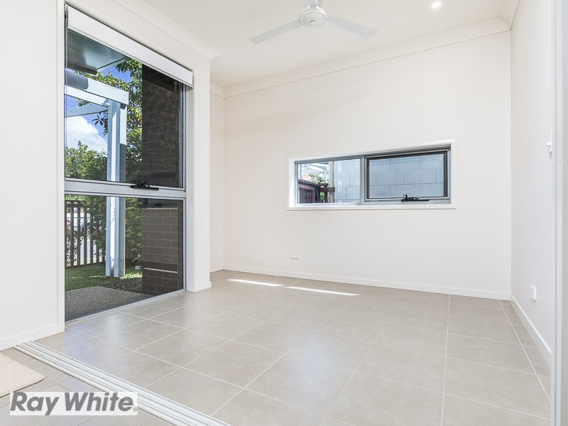 6 Brooklyn Close, North Lakes QLD 4509