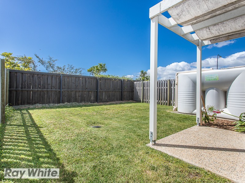 6 Brooklyn Close, North Lakes QLD 4509