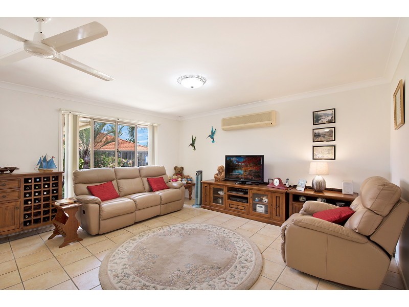 6 Gilbert Street, North Lakes QLD 4509