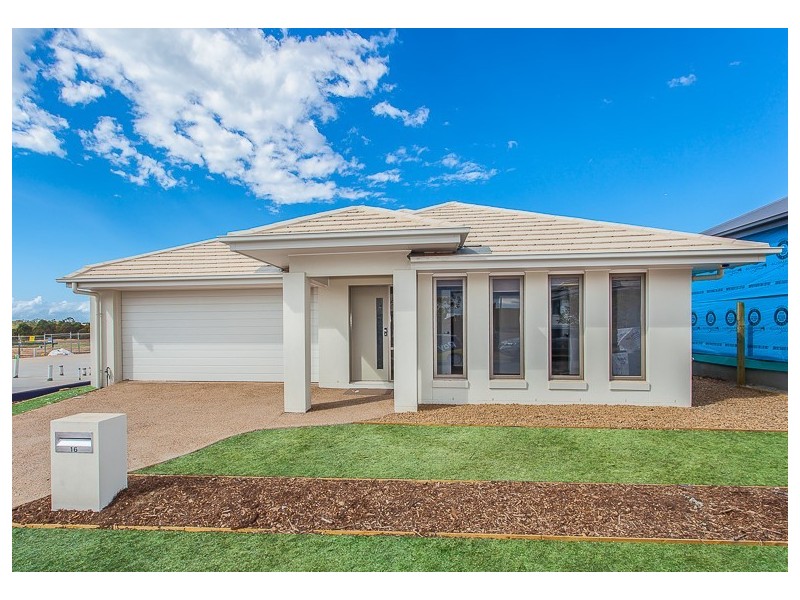 16 Paterson Street, North Lakes QLD 4509