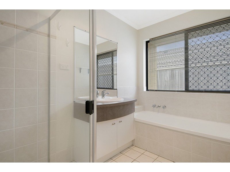 35 Denison Parade, North Lakes QLD 4509