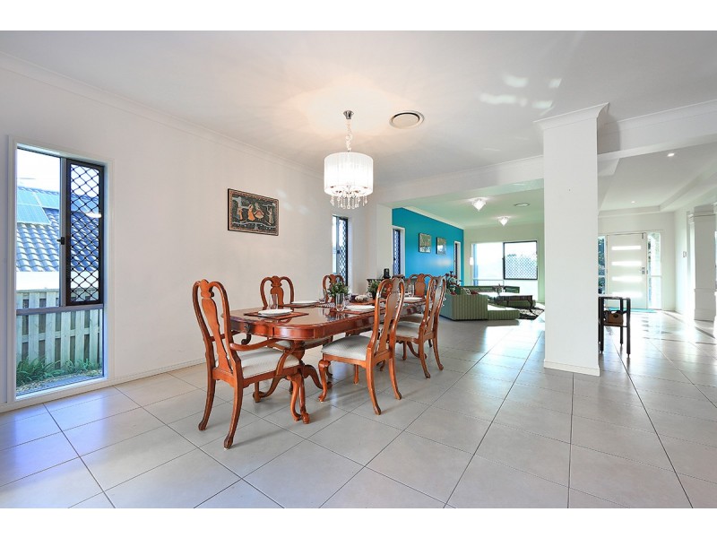 24 Hailey Place, Calamvale QLD 4116