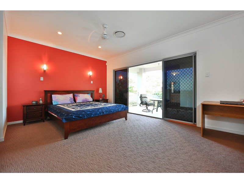24 Hailey Place, Calamvale QLD 4116
