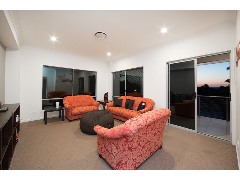 24 Hailey Place, Calamvale QLD 4116