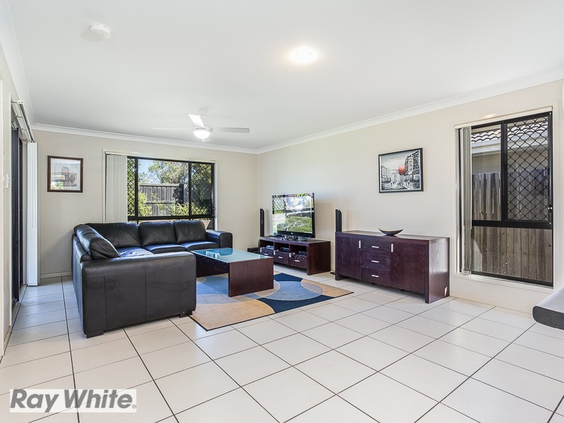 8 Menara Circuit, North Lakes QLD 4509