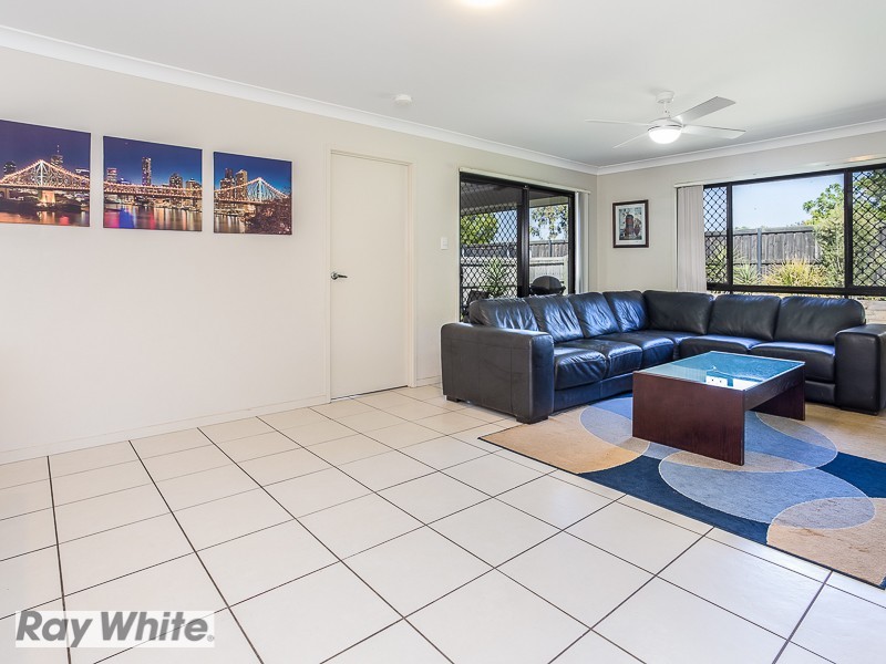 8 Menara Circuit, North Lakes QLD 4509