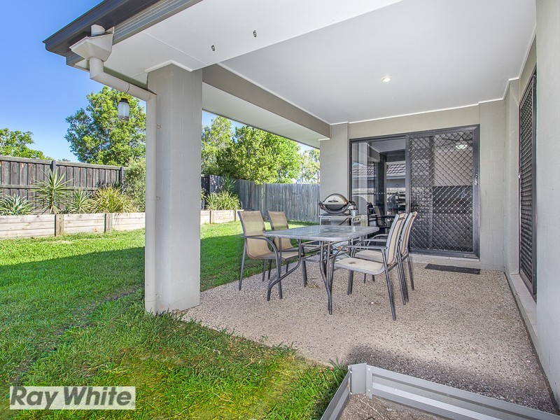 8 Menara Circuit, North Lakes QLD 4509