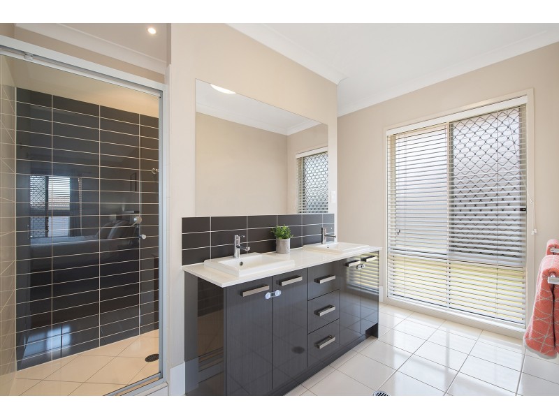 19 Uhlman Street, Mango Hill QLD 4509