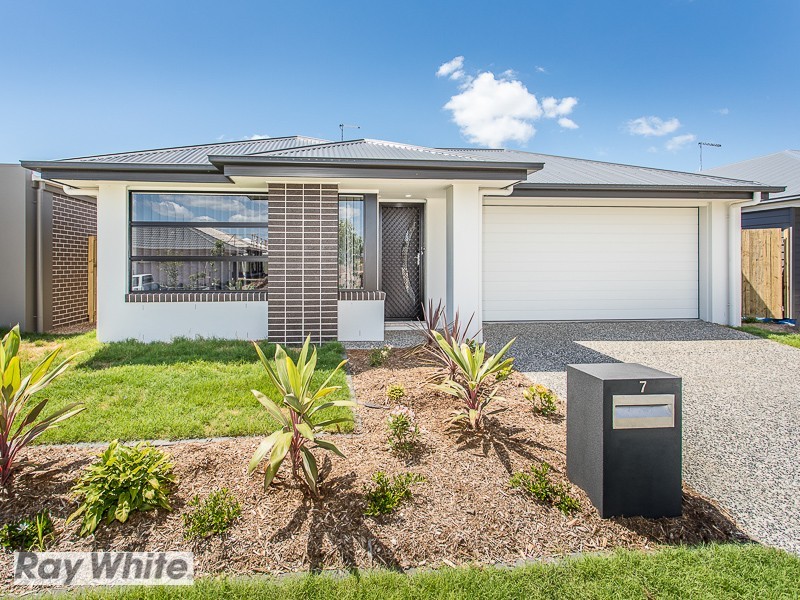 7 Kirrama Court, Mango Hill QLD 4509