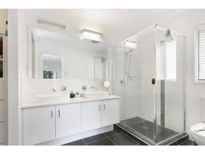 35 Friars Crescent, North Lakes QLD 4509