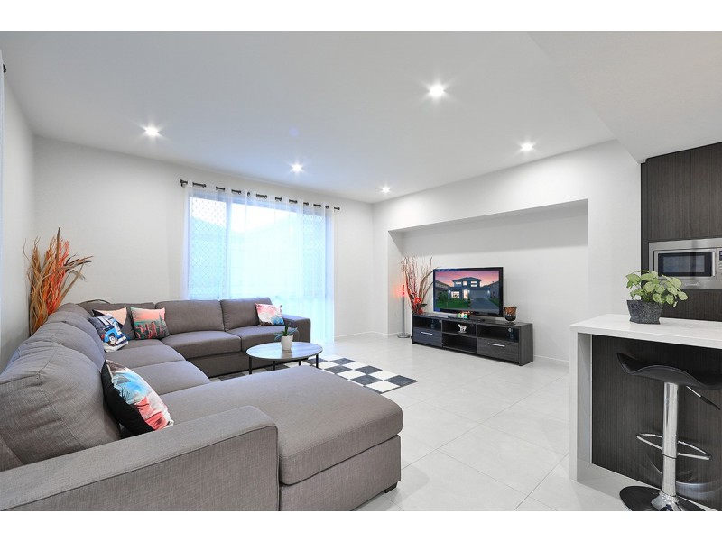 24 Campbell Drive, Mango Hill QLD 4509