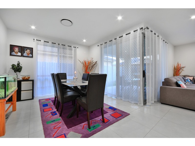 24 Campbell Drive, Mango Hill QLD 4509